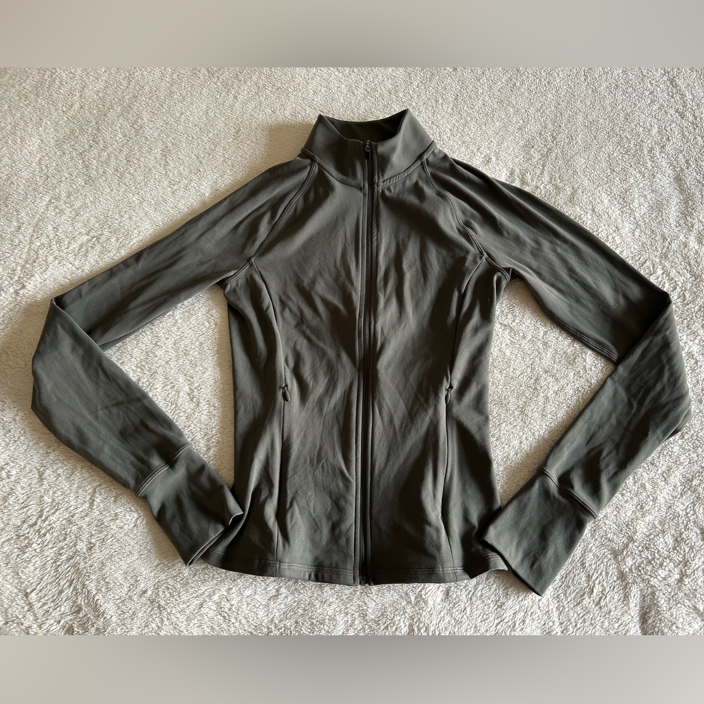 Oner Active Soft Motion Jacket Dark Khaki Small MATCHING SHORTS AVAILABLE